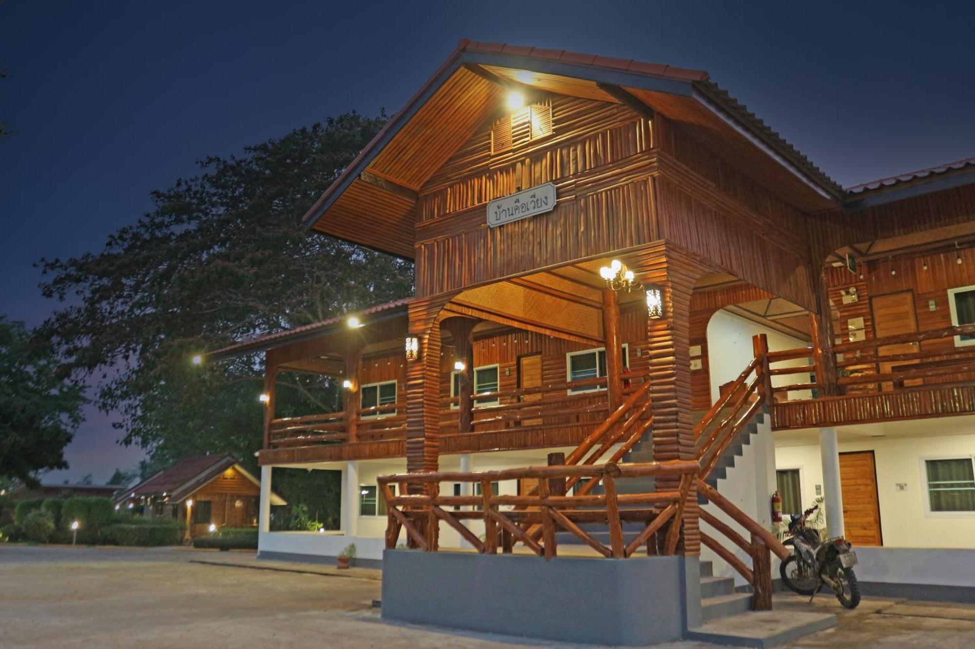 Baan Khue Wieng Resort Mae Sariang Ngoại thất bức ảnh